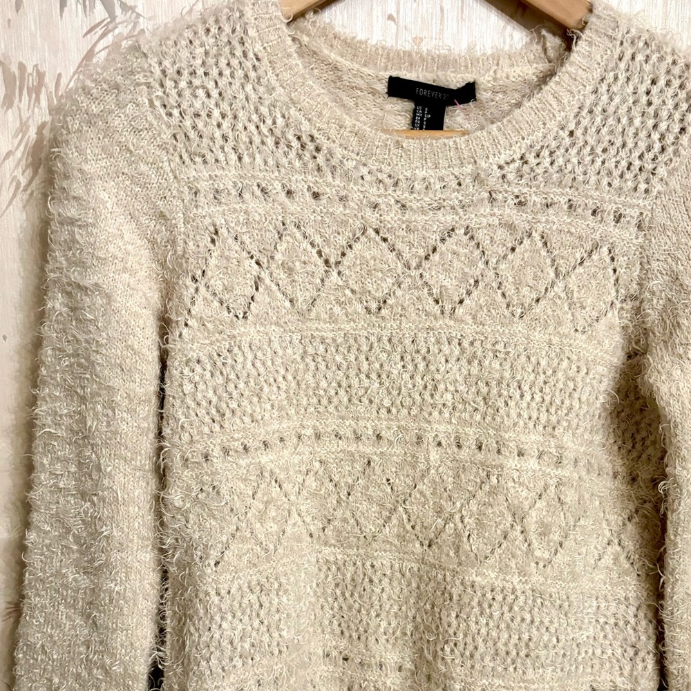 Forever 21 Beige Soft Fuzzy Pullover Sweater Small